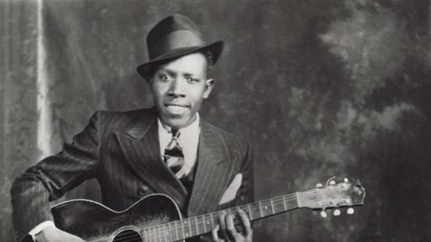 Robert-Johnson 1200