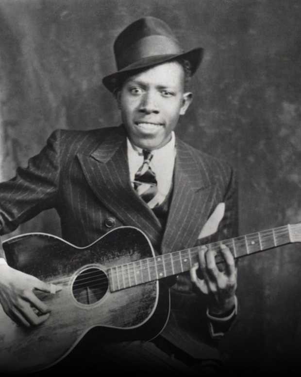 Robert-Johnson 1200
