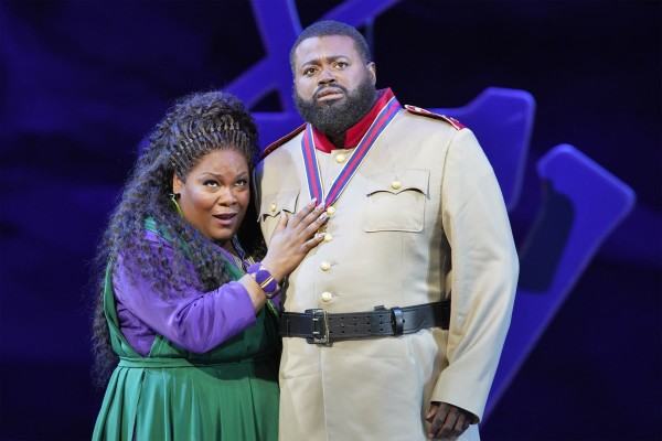 Latonia Moore as Aida and Russell Thomas as Radames (Cory Weaver)